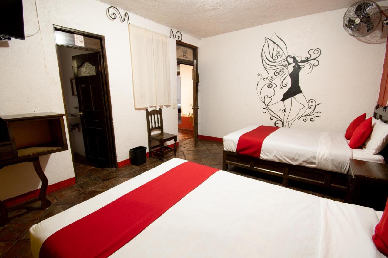 Hotel Marmil 말리날코 외부 사진